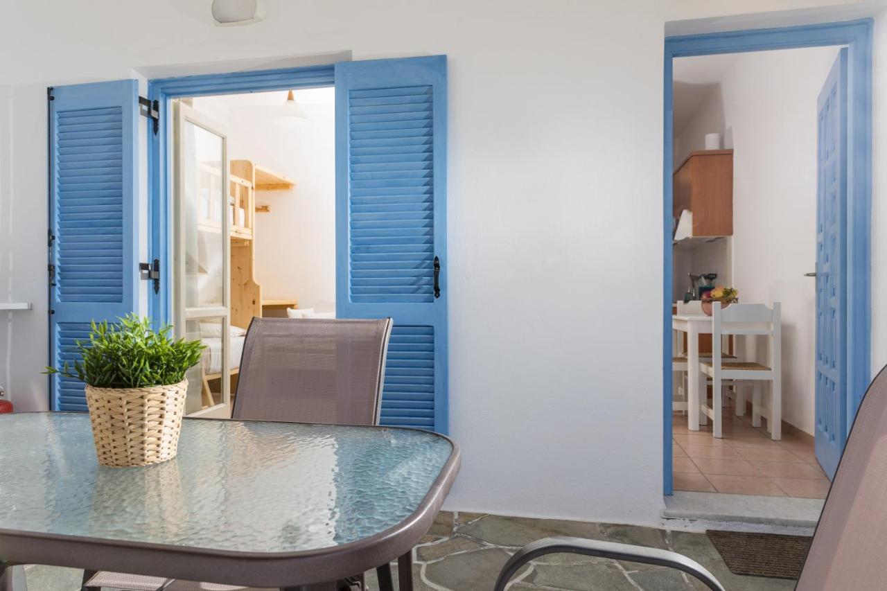 Aqua Naxos Apartments & Suites Агиос-Прокопиос Экстерьер фото